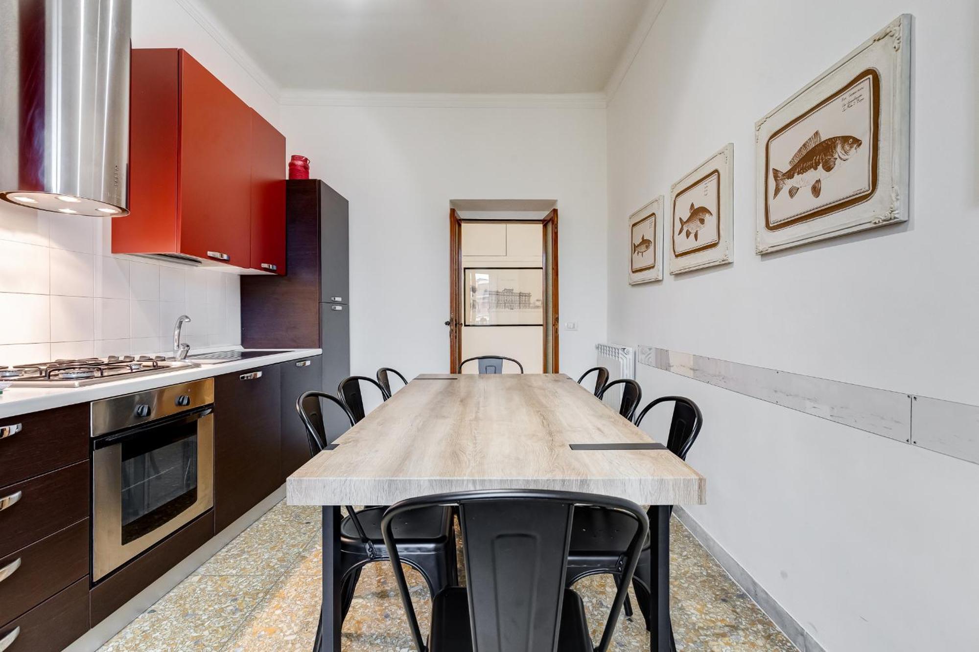 Vivilo Collection - San Vito View Apartment - 3 Bdr 2 Baths روما المظهر الخارجي الصورة