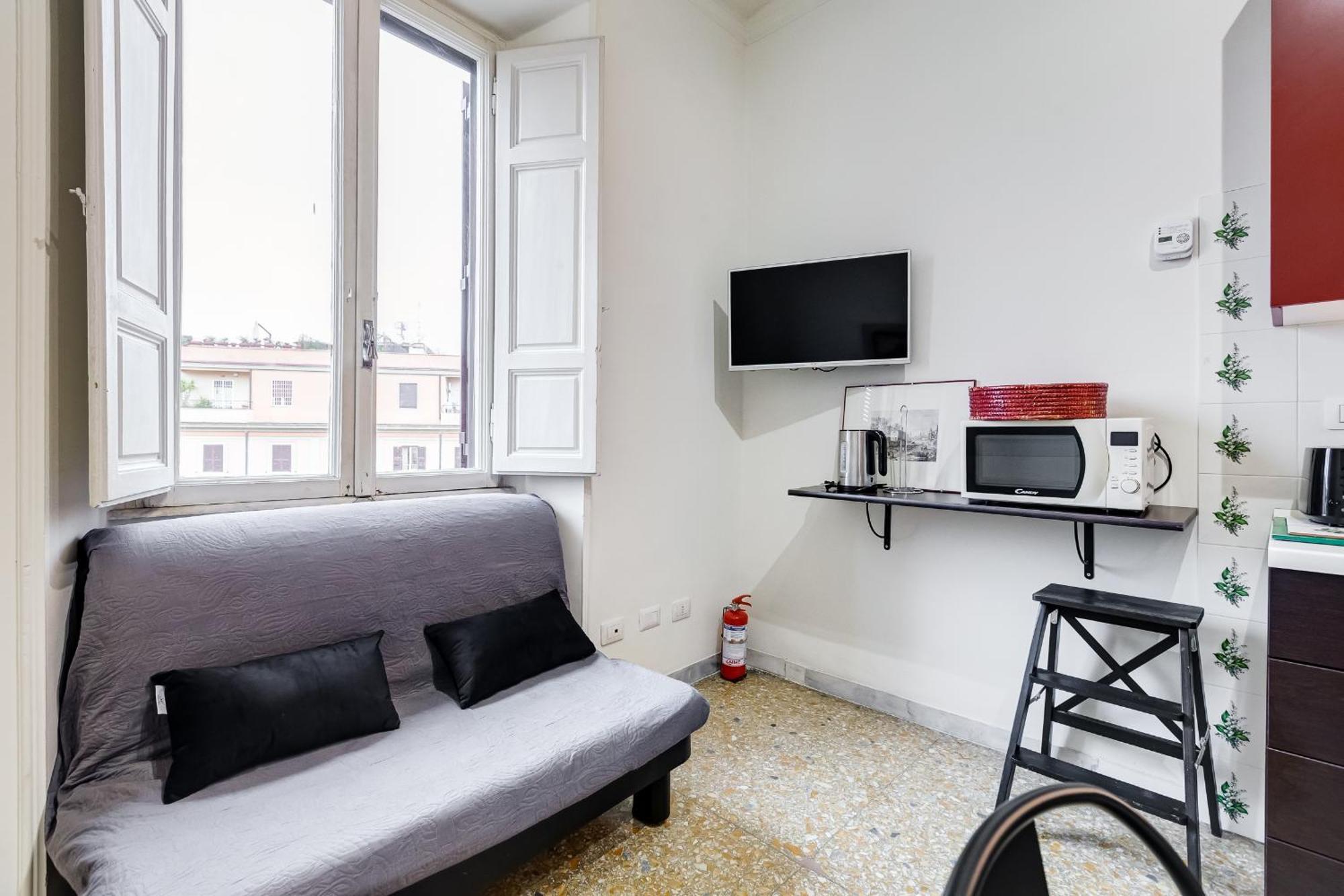Vivilo Collection - San Vito View Apartment - 3 Bdr 2 Baths روما المظهر الخارجي الصورة