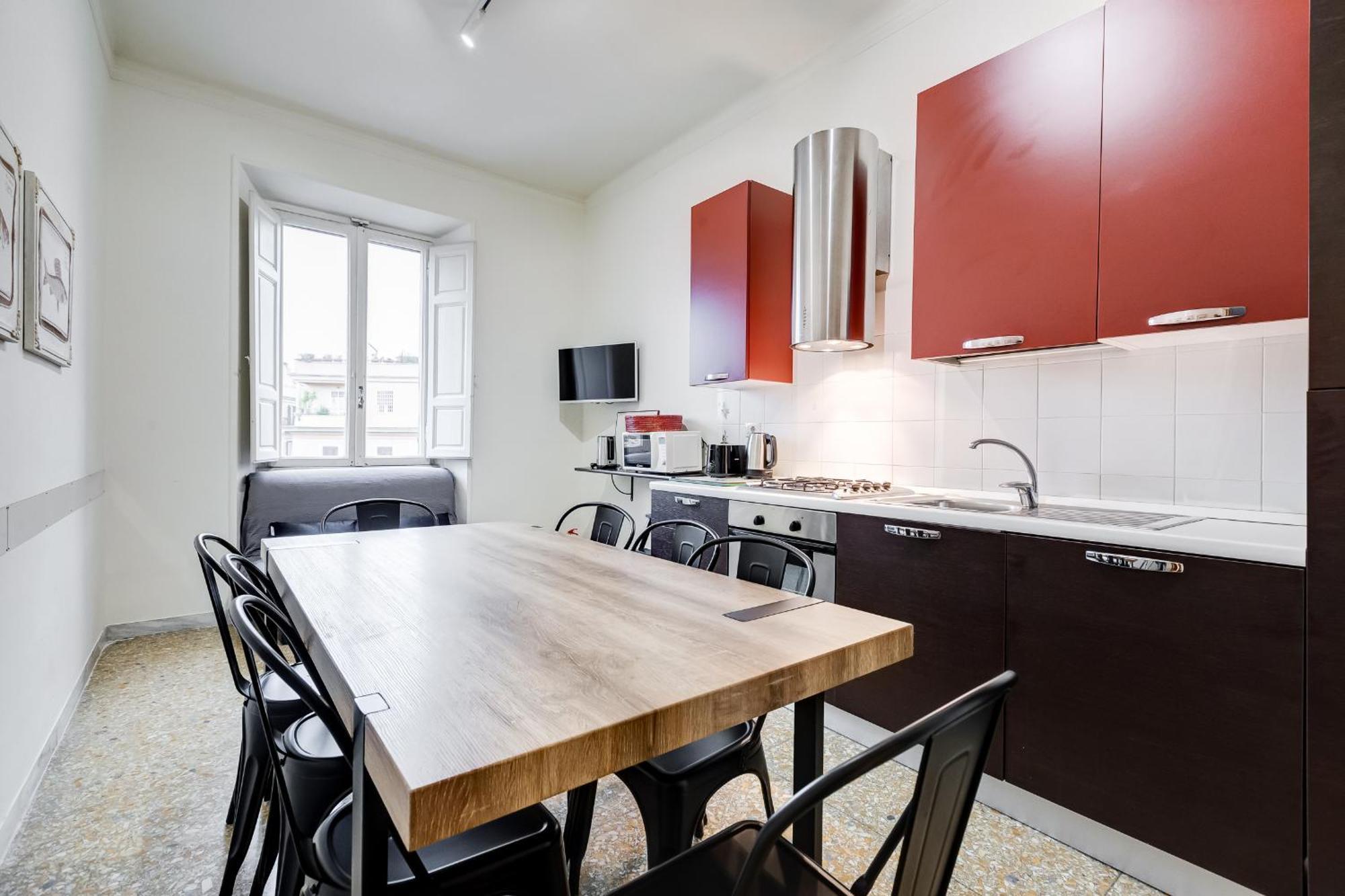 Vivilo Collection - San Vito View Apartment - 3 Bdr 2 Baths روما المظهر الخارجي الصورة