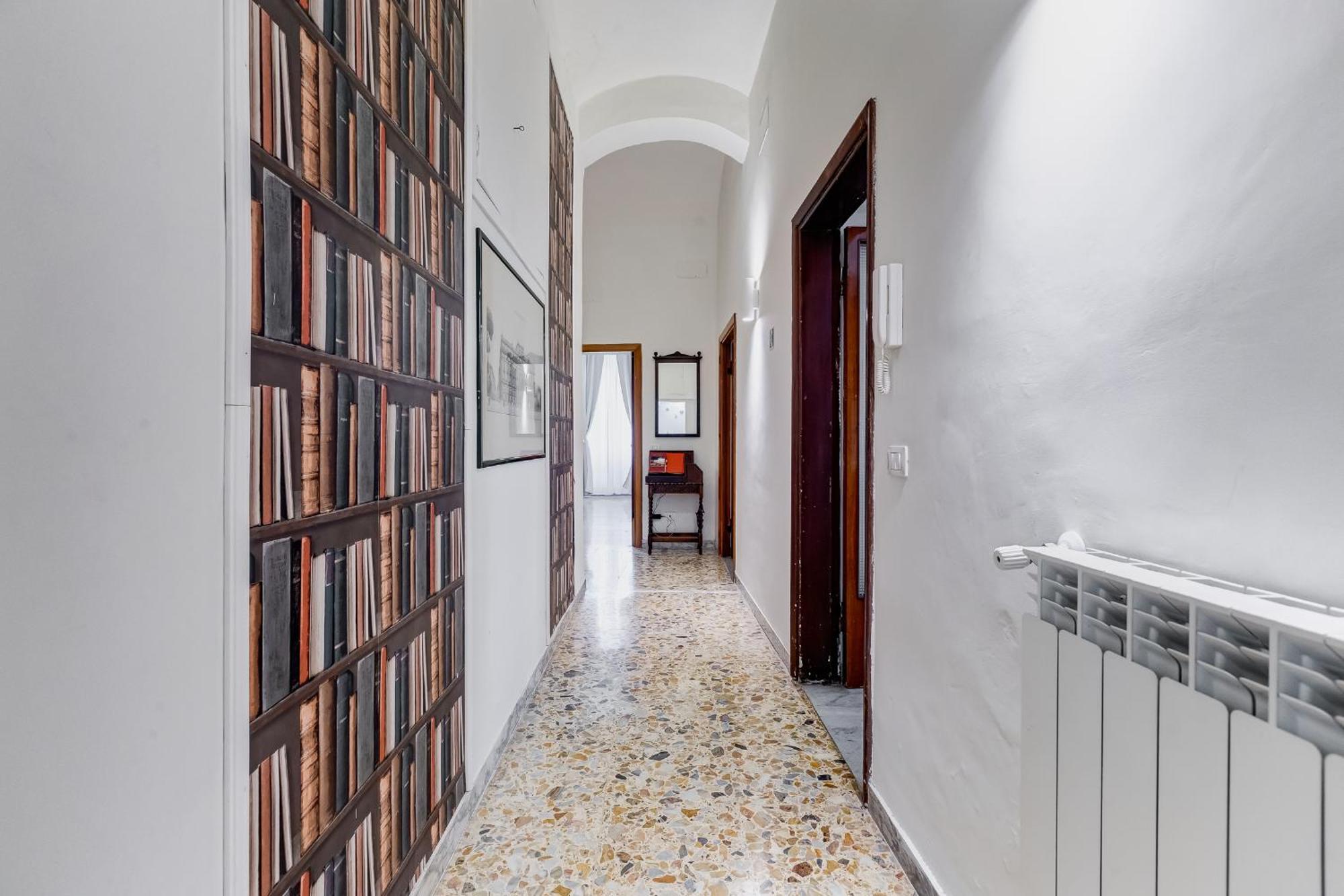 Vivilo Collection - San Vito View Apartment - 3 Bdr 2 Baths روما المظهر الخارجي الصورة