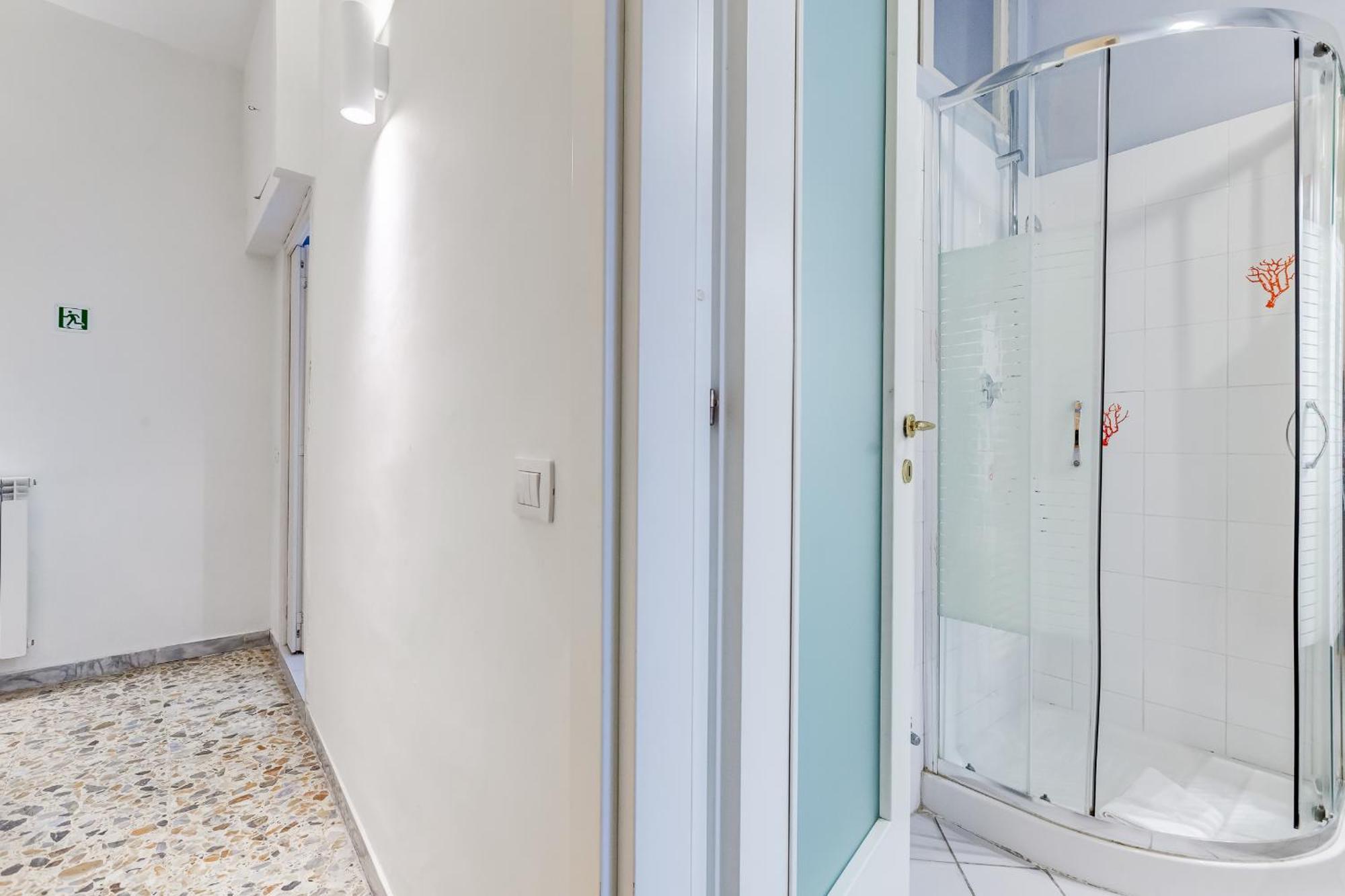 Vivilo Collection - San Vito View Apartment - 3 Bdr 2 Baths روما المظهر الخارجي الصورة