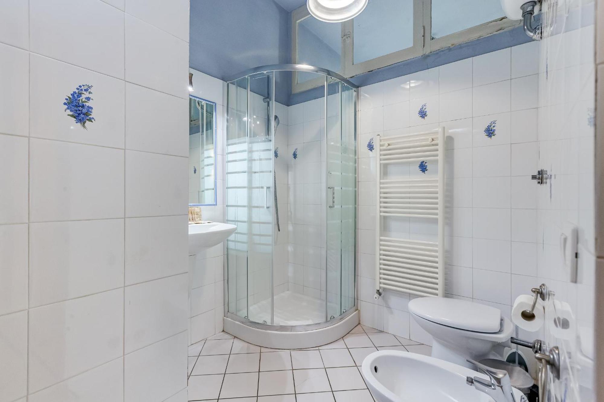 Vivilo Collection - San Vito View Apartment - 3 Bdr 2 Baths روما المظهر الخارجي الصورة